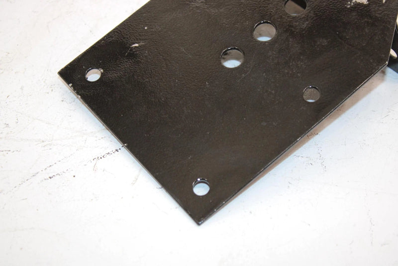89 Polaris 500 Oem Right Suspenstion Bracket 1011667 1011750-067 SP133p