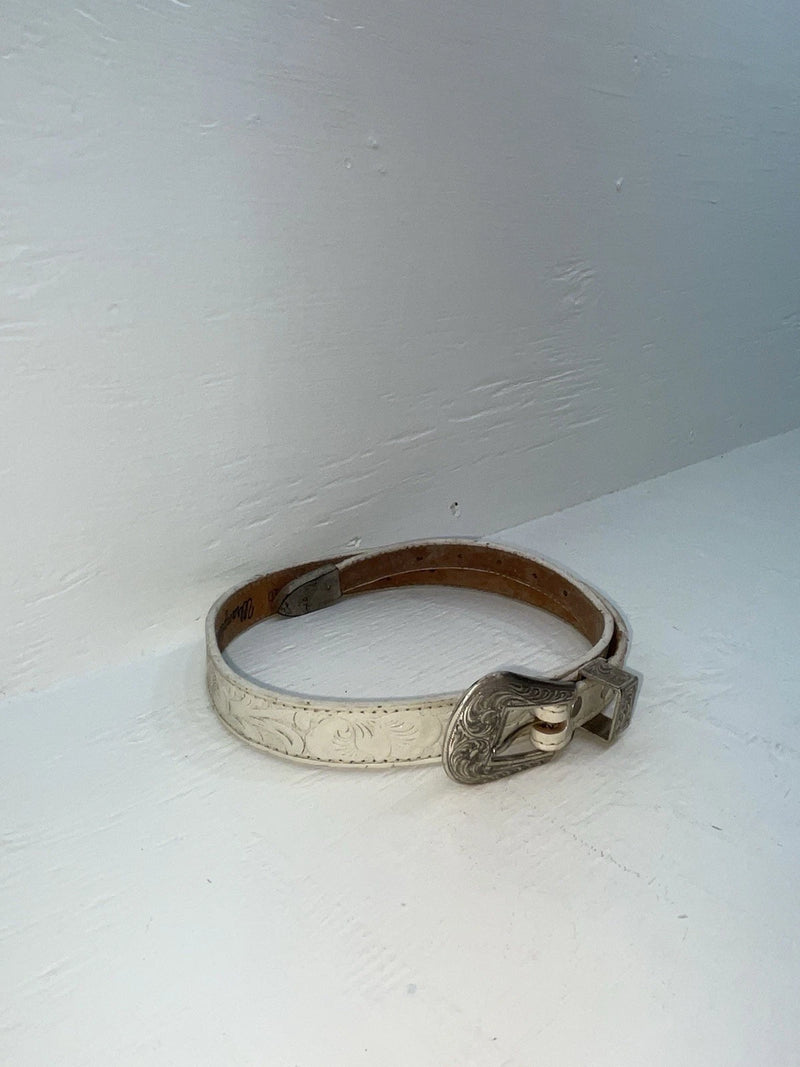 New White Genuine Leather Wrangler Tooled 28” Belt #4151 Z-135