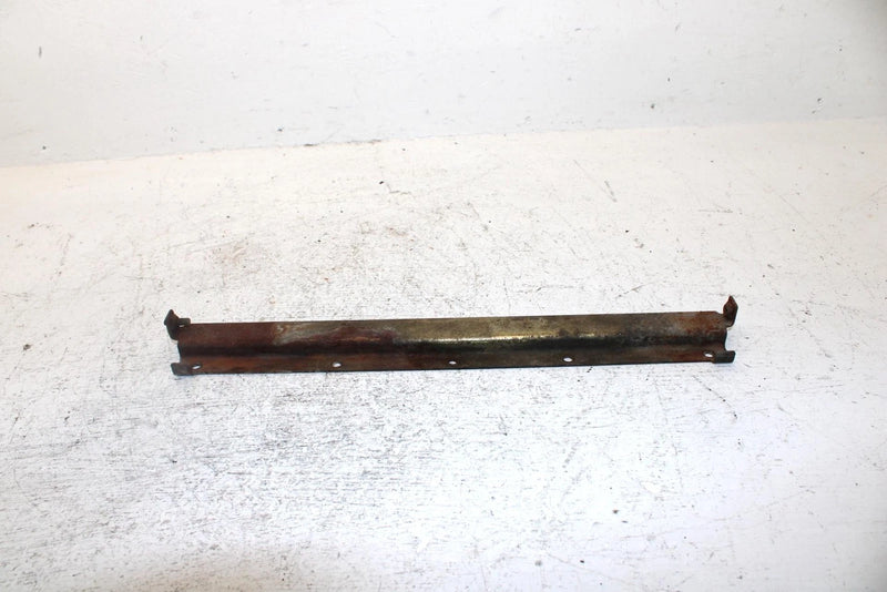 1995 Yamaha Vmax 600 Le Oem Seat Bracket 8AB-21946-00-00 SY21