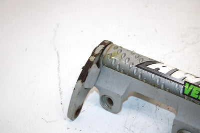 03 Arctic Cat Mountain Cat 600 Efi Oem Right Steering Knuckle 1703-076 SAS9