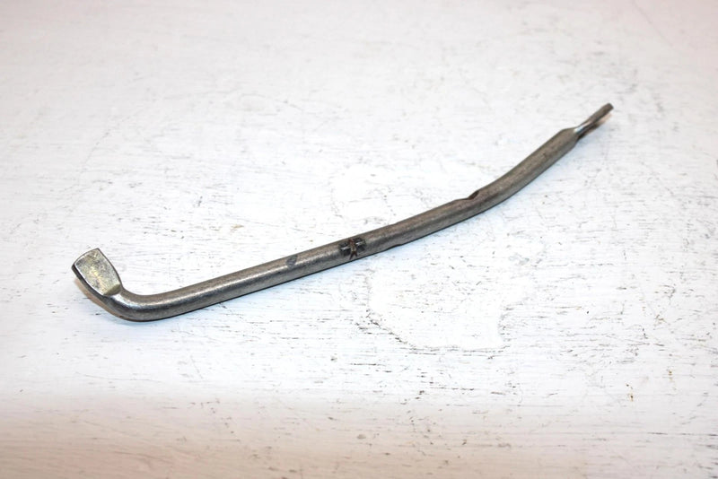 1982 Honda Atc 185 Sa All Terrain Oem Seat Lock Lever 77108-958-670 AH70