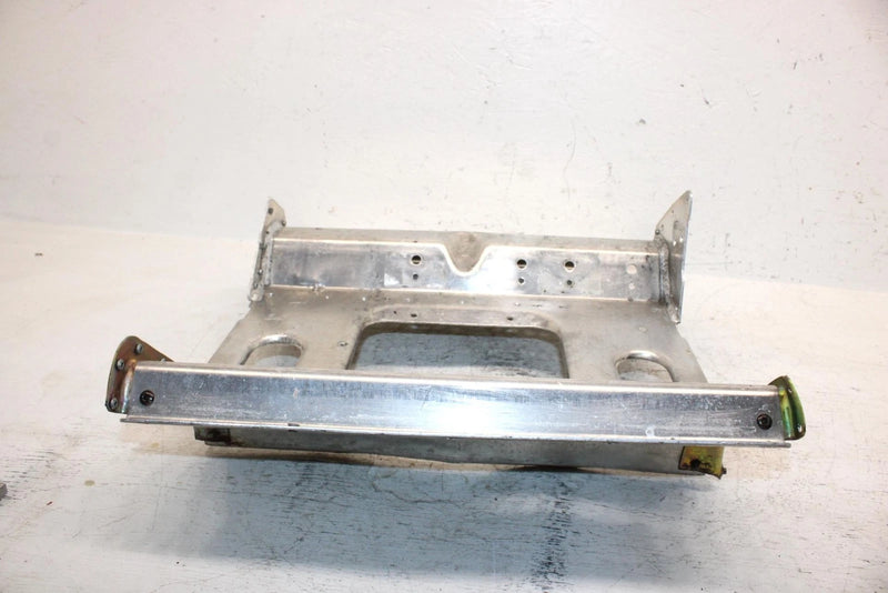 1997 Yamaha Vmax Sx 700 Triple Oem Front Frame Bracket 8CR-21940-07-00 SY10