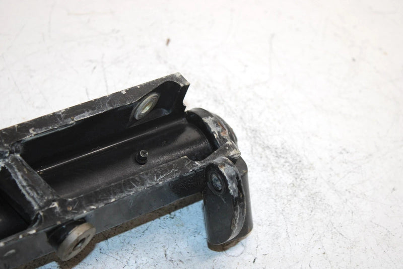 98 Arctic Cat Zr 600 Oem Right Steering Knuckle 0703-606 SA175