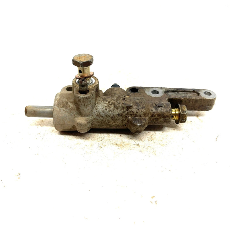 2007 Arctic Cat 700 4x4 Automatic EFI OEM Brake Master Cylinder 1502-153 AA33