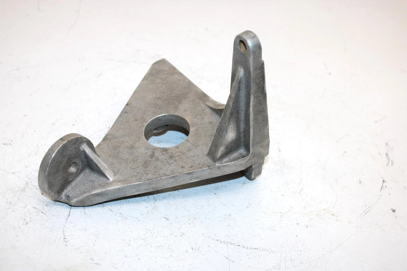 97 Arctic Cat Cougar Oem Front Left Engine Bracket 0745-057 SAS