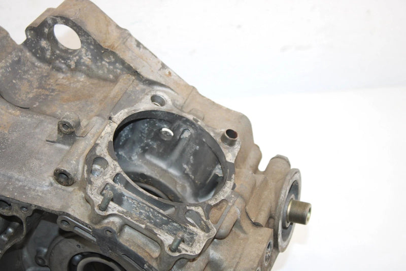 03 Arctic Cat 400 Fis Auto Trans Oem Crankcase 3402-580 AA9