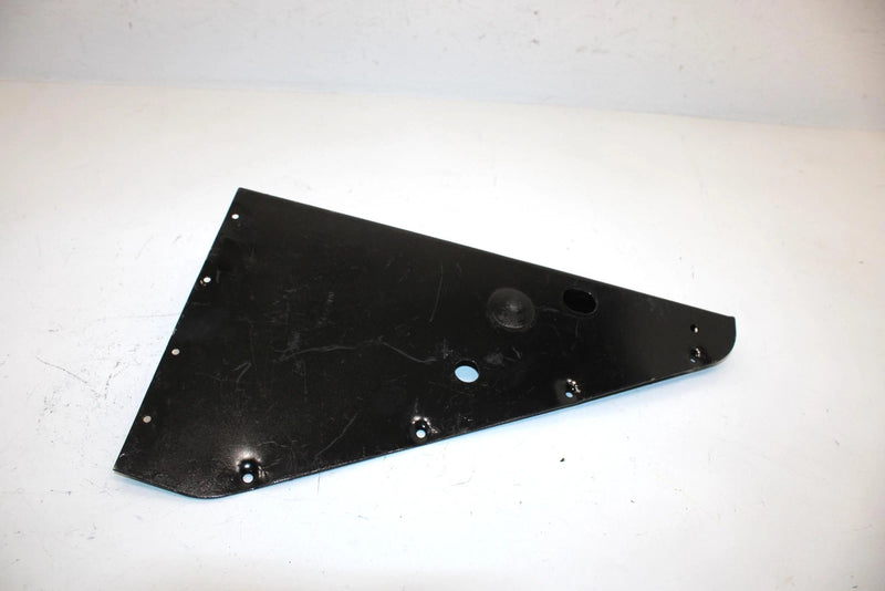 96 Arctic Cat Puma Deluxe Oem Right Backing Plate Vent 0616-774 SA70