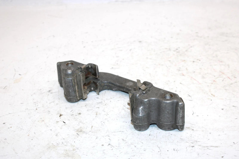 09 Honda Trx 500 Fpea Foreman P/s Oem Right Caliper Bracket 45210-HP0-B81 AH17