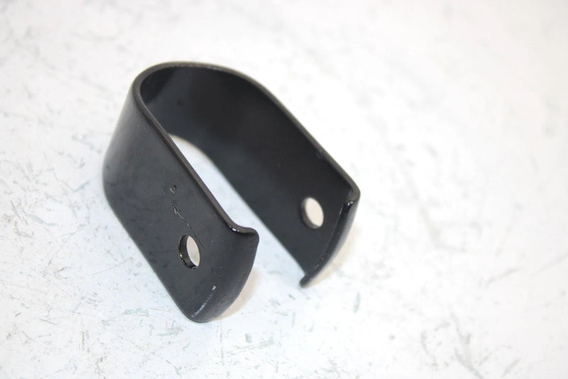 86 Honda Trx250a Oem Front Bumper Mount 81305-958-680 AH30