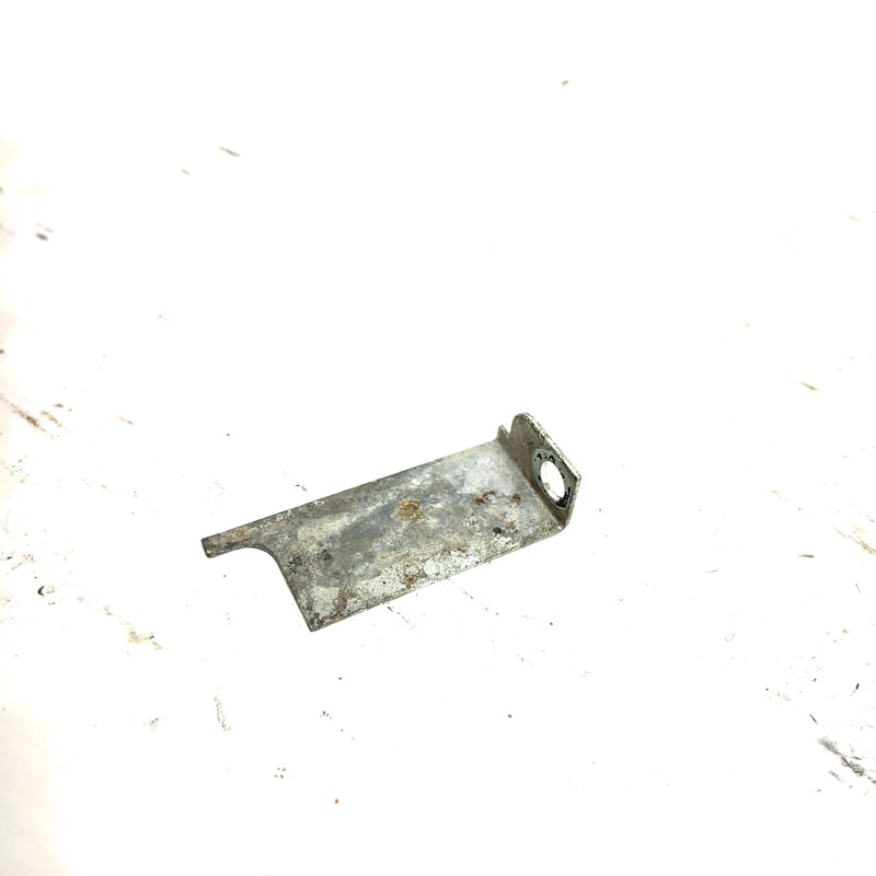 83-86 Suzuki ALT125 OEM Magneto Lead Wire Clamp 32371-24300 AS31