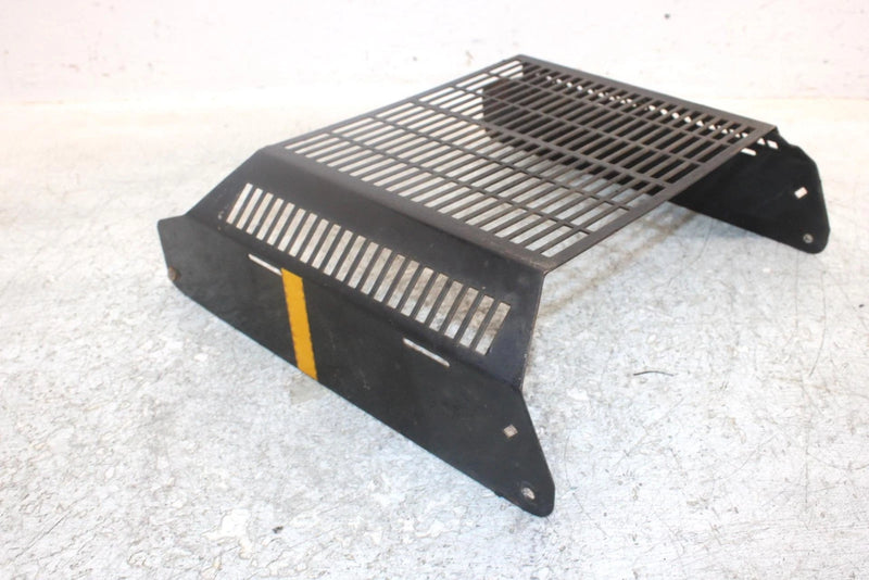 2004 Polaris Trail Boss 330 Oem Radiator Grill Guard 5245342-067 AP117