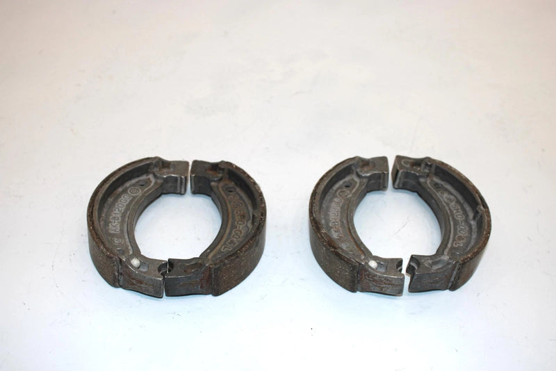 86 Yamaha  Moto 4 Yfm200dxs Oem Front Brake Pad Set 4BE-W253E-00-00 AY2