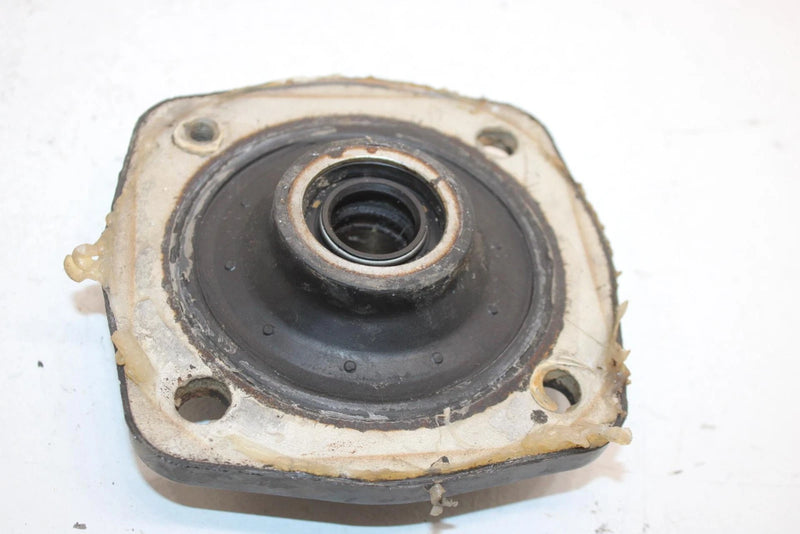 1990 Kawasaki 650 Ts Oem Bearing Holder 13091-3730 JK10