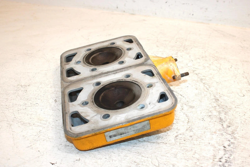 1996 Ski-doo Mxz 440 Oem Cylinder Head 420923180 SS13