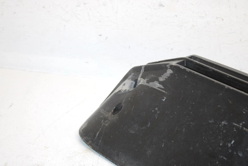 88 Polaris Sks 650 Oem Nose Cone 5430994 SP57