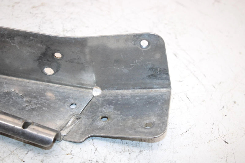 02 Polaris Xc Sp 500 Oem RH Tunnel Support 5245092 SP216