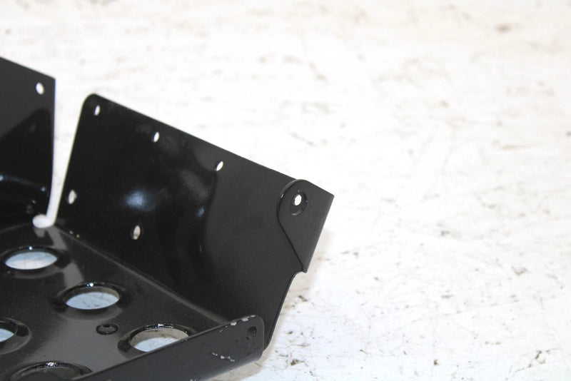 1985 Yamaha Vmax Oem Left Foot Well 81K-21910-00-00 SY125