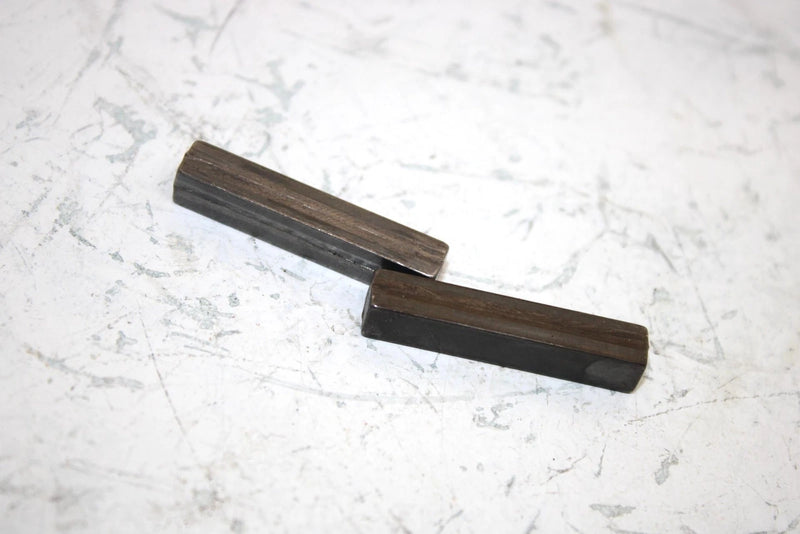 91 Polaris Trail Boss 350l 4x4 Oem Key Pair 7721205 AP15
