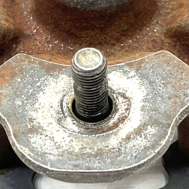 2004 Yamaha Bruin 350 YFM350FA 4x4 OEM Front Wheel Hub 5ND-F5111-30-00 AY63