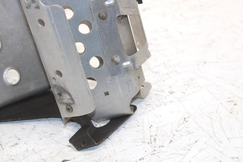 2003 Ski-doo Mxz 600 Oem Right Foot Well Foot Rest 518323563 SS94