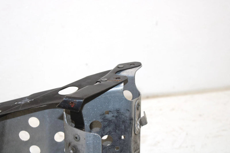 2003 Ski-doo Mxz 700 Oem Left Foot Well Foot Rest 518323564 SS101