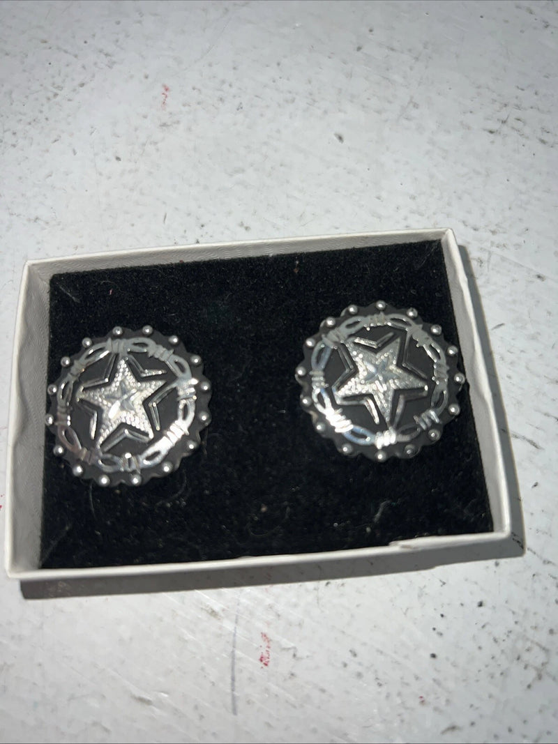 New Women’s Congress Leather Circle Silver Star Earrings. 93148 B-9