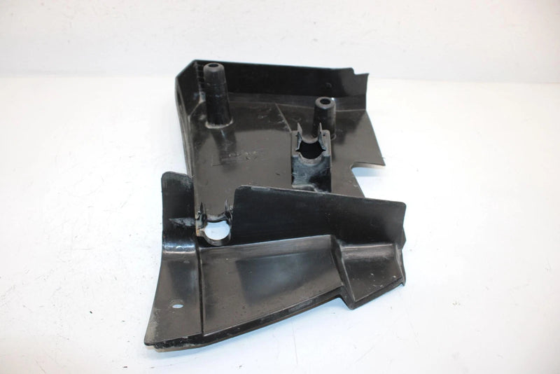 14 Can-am Outlander Max 400 Efi Oem Right Inner Fender 705002640 AB6