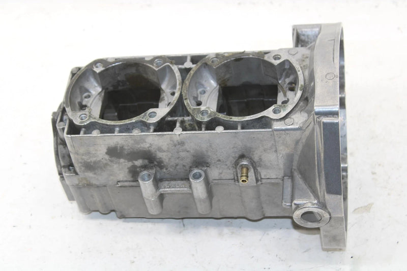 1987 Yamaha Phazer Oem Crankcase 8V0-15100-01-00 SY64
