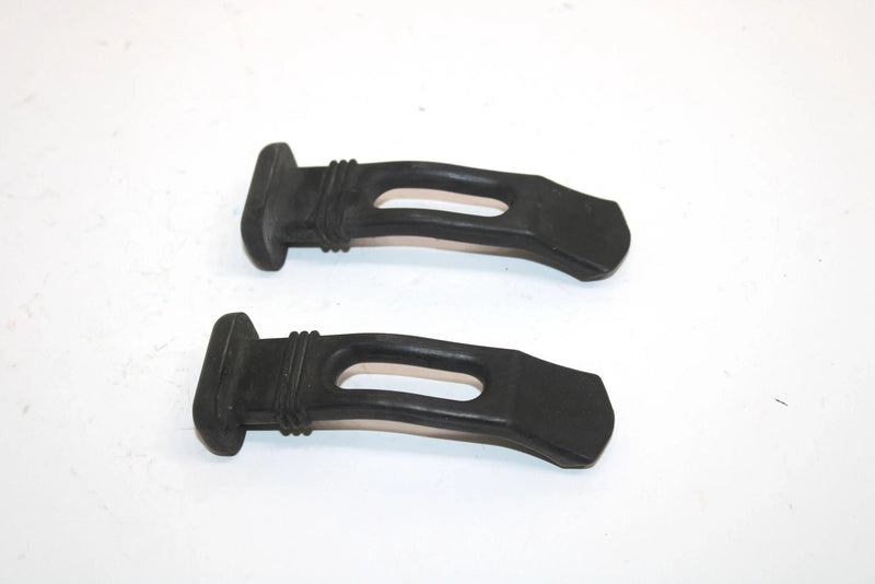 2005 Yamaha Rs Vector Er Oem Body Strap Latch Set 8FA-77171-00-00 SY59