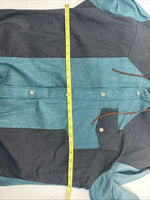 New Men’s Latigo Blue Black Long Sleeve Button Up Hood Large V-84