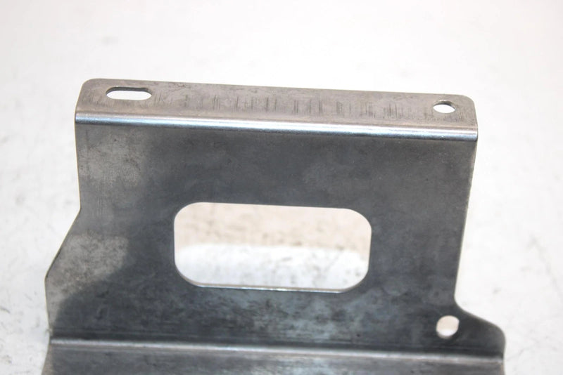 1994 Kawasaki 750 Ss Super Sport Oem Electrical Case Bracket 34001-3705 JK9