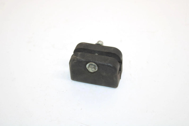 Ski-doo Oem Rear Suspension Rail Bumper With Bolt 570063000 Q4729