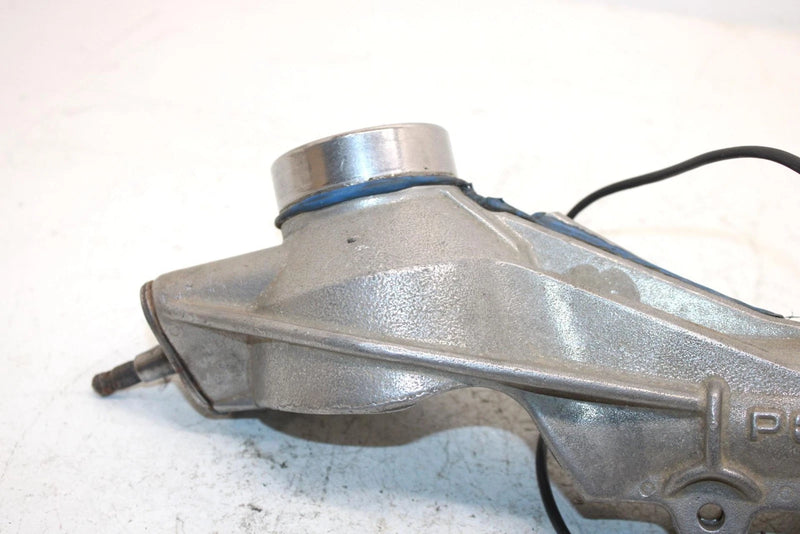 2000 Polaris Magnum 325 Oem Right Hubstrut 2201312 AP96
