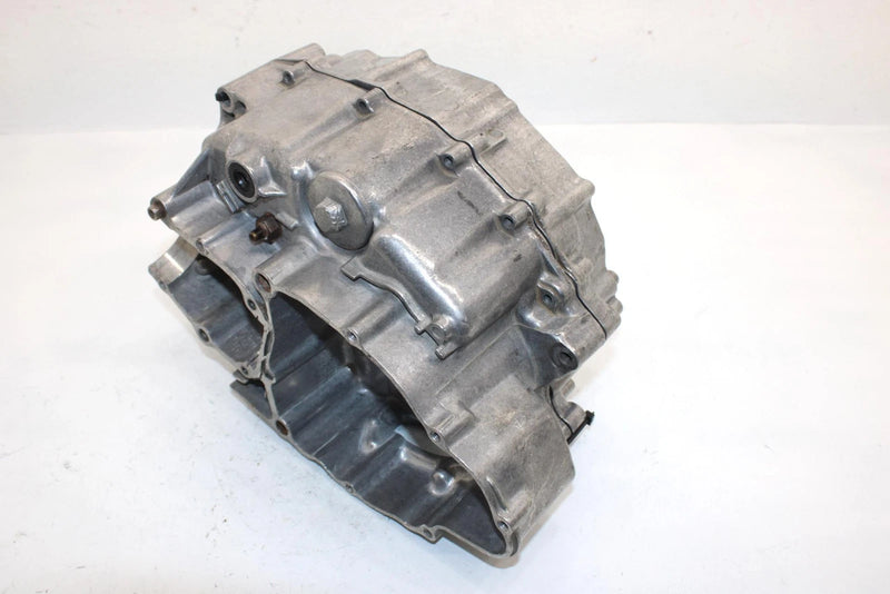 83 Yamaha  Tri Moto 225 Ytm225dx Oem Crankcase 29U-15100-00-00 AY41