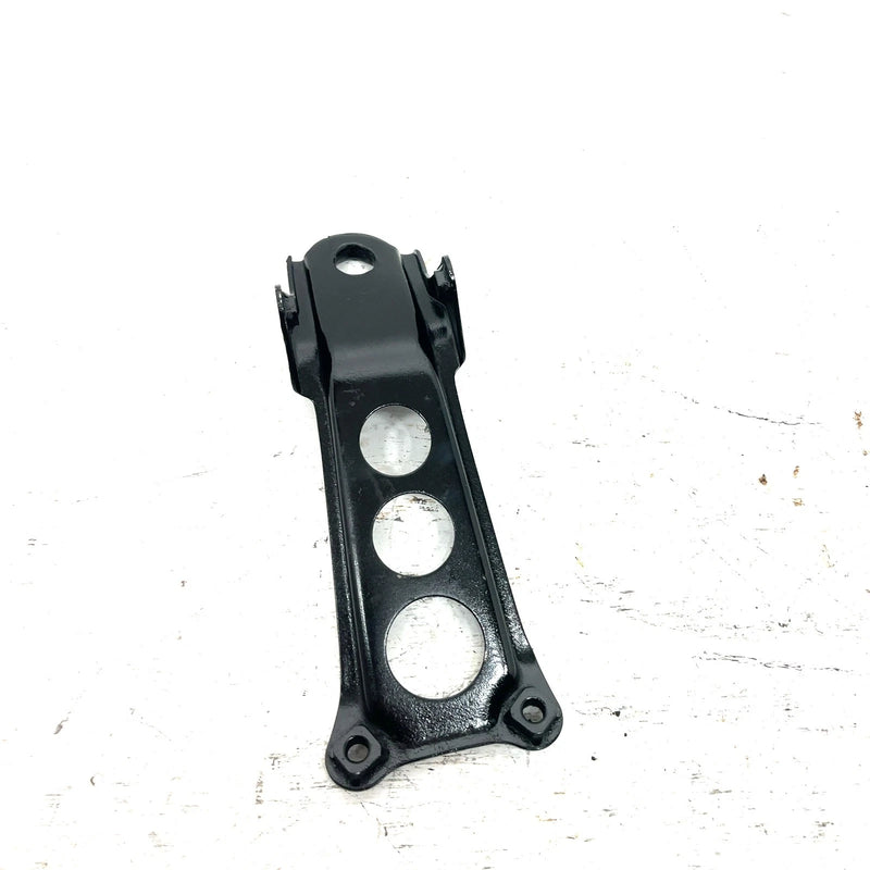 1985 Yamaha Tri Moto 200 YTM200 OEM Tow Hook Mount 24W-24867-00-00 AY59