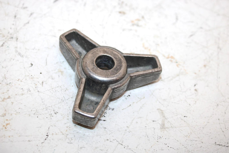 92 Polaris Classic Oem Backrest Knob 5630386-067 SP148