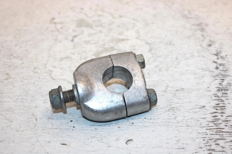 1986 Honda Trx 350 A Fourtrax 4x4 Oem Handlebar Clamp Set 53121-958-000 AH43