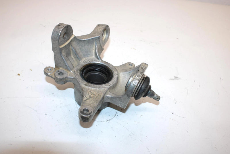 18 Suzuki King Quad 500 Oem Right Steering Knuckle 51231-31G20 AS3