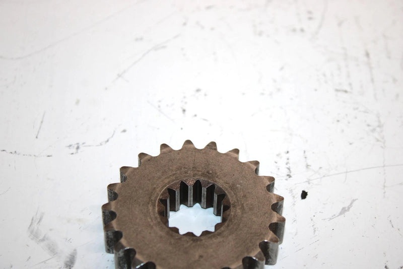 85 Polaris Trail 400 L/c Oem 21T Upper Chaincase Gear 3221034 SP67