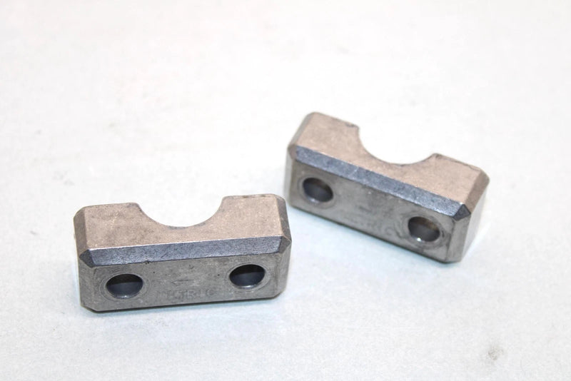 03 Arctic Cat 500 Fis Automatic  Oem Handlebar Clamp Pair 0405-035 Q2687
