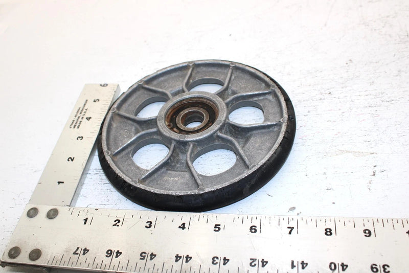 1989 Yamaha Phazer Oem Idler Wheel 8K2-47530-00-00 SY13