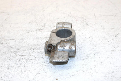 1990 Yamaha Phazer Ii LE Oem Left front Suspension Bracket 84M-2376E-00-00 SY14