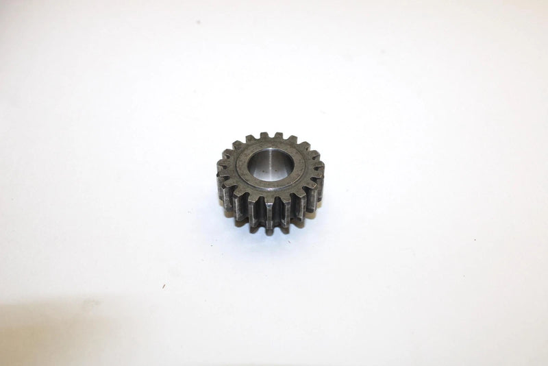 1985 Yamaha  Tri Moto 225 Oem 19T 2nd Pinion Gear 15A-17121-00-00 Q3003