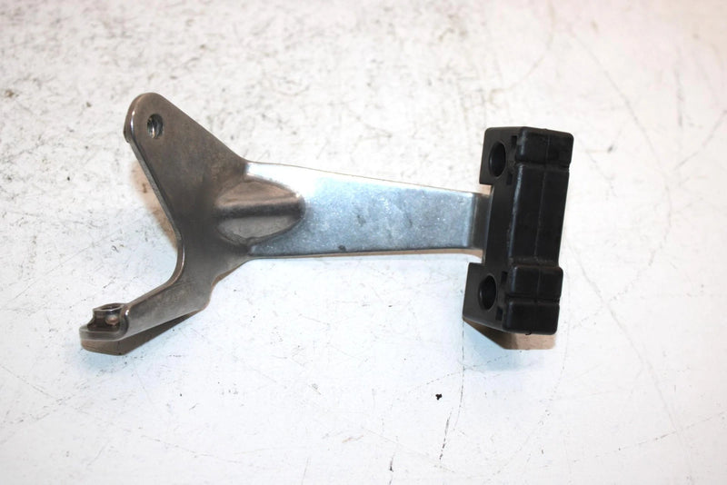 1994 Kawasaki 750 Ss Super Sport Oem Spark Plug Wrie Bracket 11048-3736 JK9