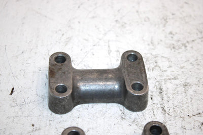 1987 Yamaha  Badger Yfm80t Oem Handlebar Mount Set 164-23441-01-98 AY9