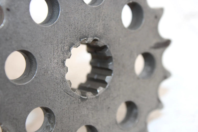 1989 Yamaha Inviter Oem 19T Drive Sprocket  8BC-47548-90-00 SY17