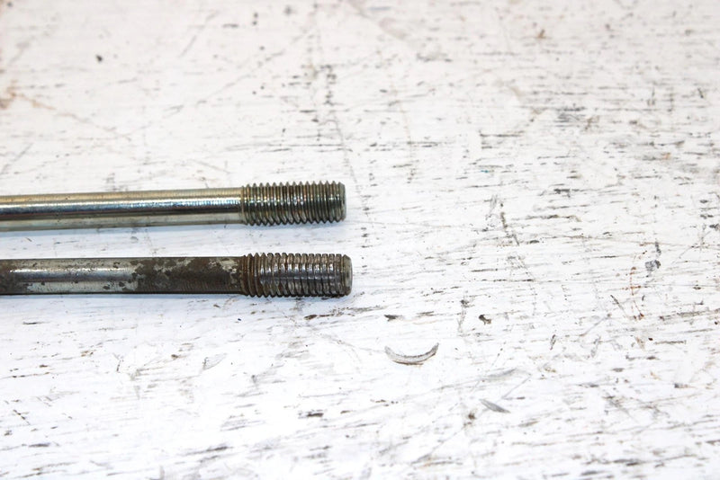 1988 Suzuki Lt 230 E Oem Cylinder Stud Bolt Set 09108-08089 AS7