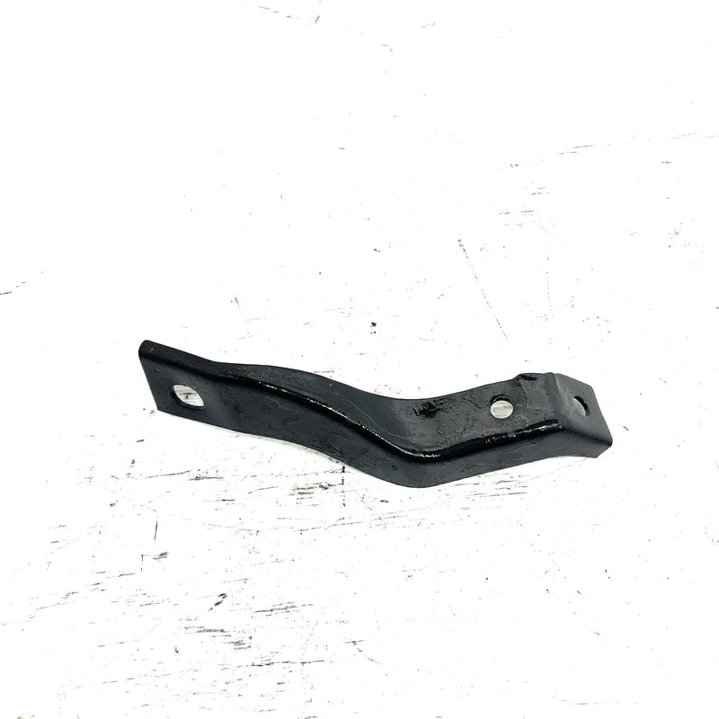 1984 Suzuki Quadrunner 185 LT185 OEM Front Left Fender Bracket 53243-18901 AS39