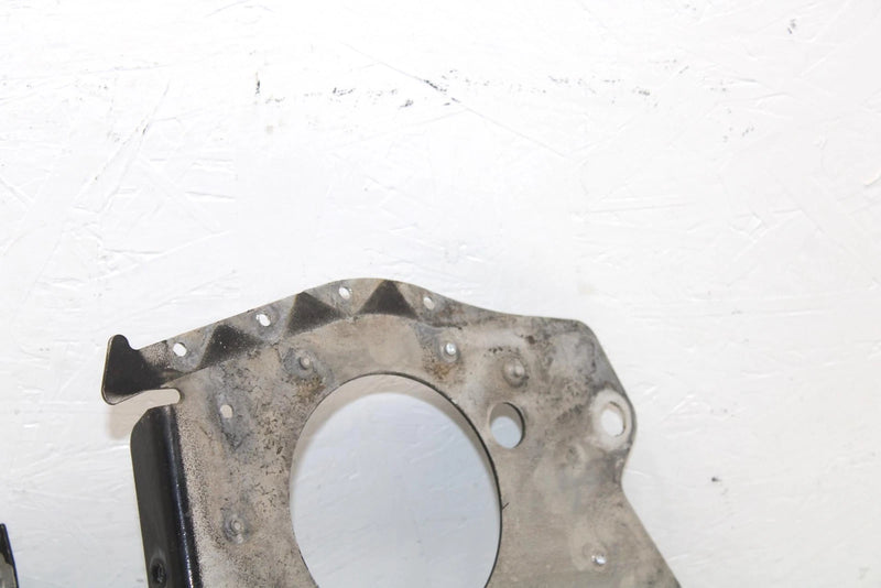 2005 Ski-doo Mach Z 1000 Oem Right Tunnel Reinforcement 415128930 SS88