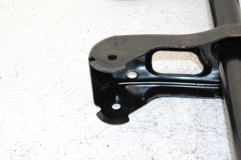 2000 Polaris Sportsman 325 Oem Swaybar Support Bracket 1541322-067 AP11